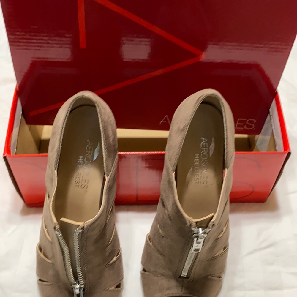 Aerosoles sandals
